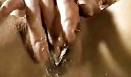 ضرب و سکس شب عروسی شتم و به یک بلوند تجاوز کرد