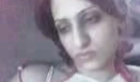 پورنو سنگ کلیپ سکسی شب زفاف سارا