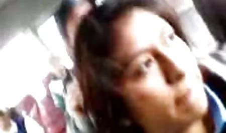 دیک بزرگ در تلاش است تا بر شکاف بزرگی sex شب عروسی غلبه کند